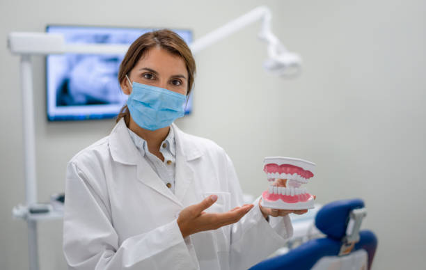 Best Emergency Dentist for Knocked-Out Tooth in Oak Leaf, TX